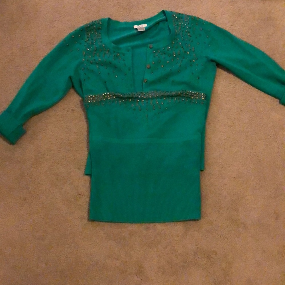 Cache sweater set